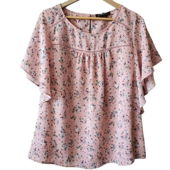 Love & Legend | Floral  & Flouncy Ruffle Sleeve - Picture 1 of 9